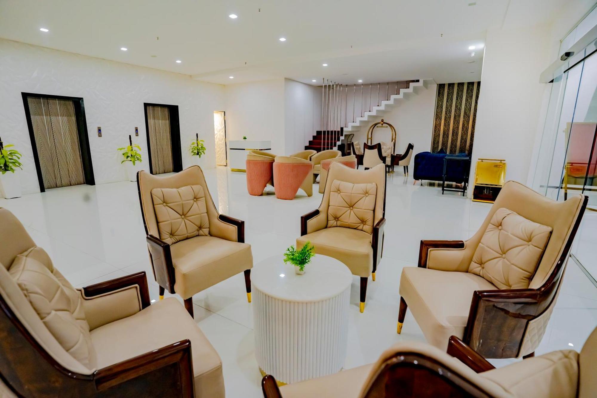 Essotto Recreation Hub Hotell Bangalore Eksteriør bilde