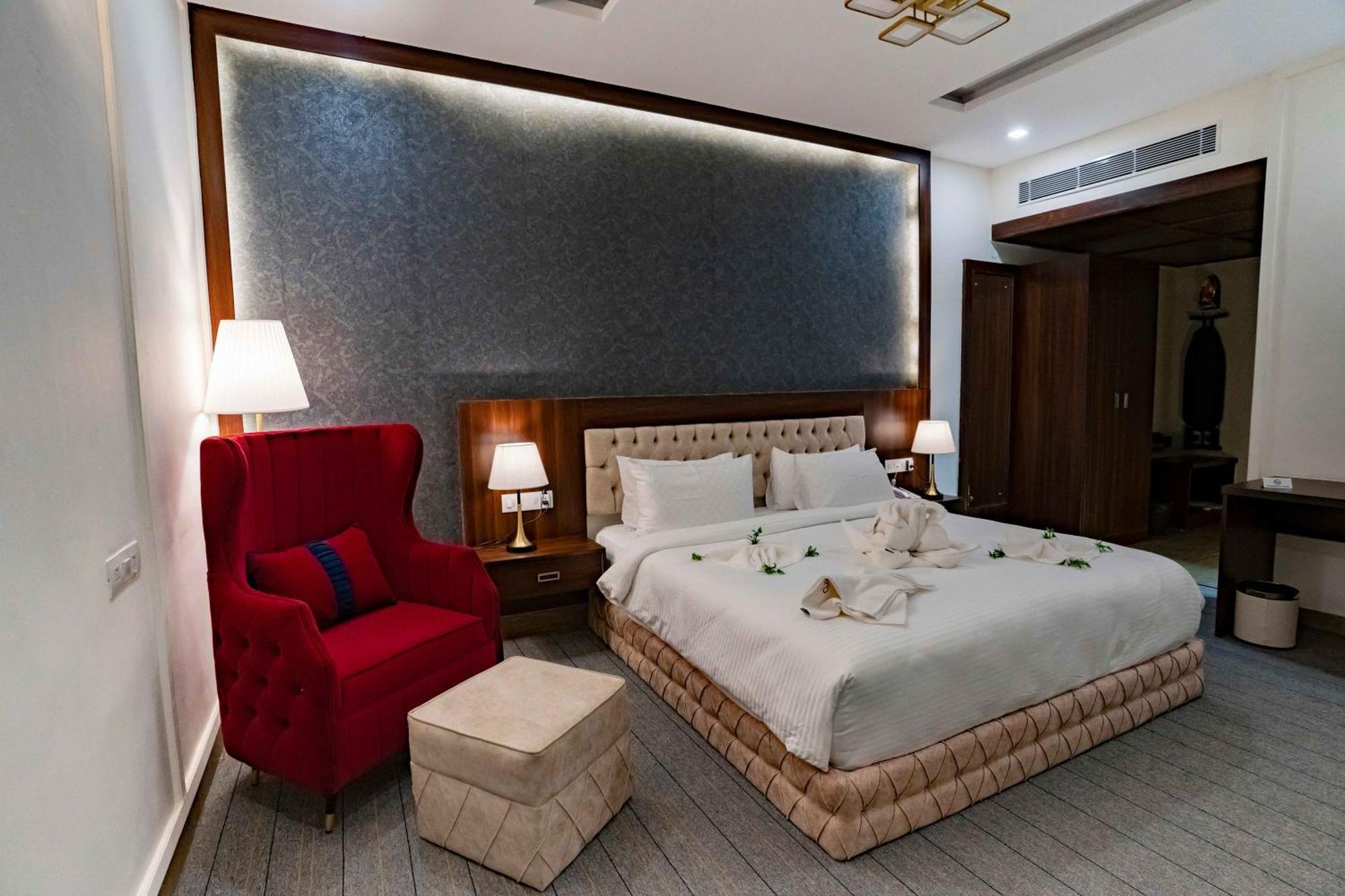 Essotto Recreation Hub Hotell Bangalore Eksteriør bilde